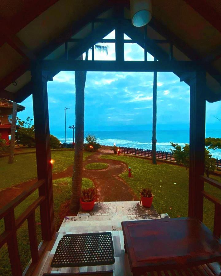Blue Water Beach Resort วาร์คาลา ภายนอก รูปภาพ